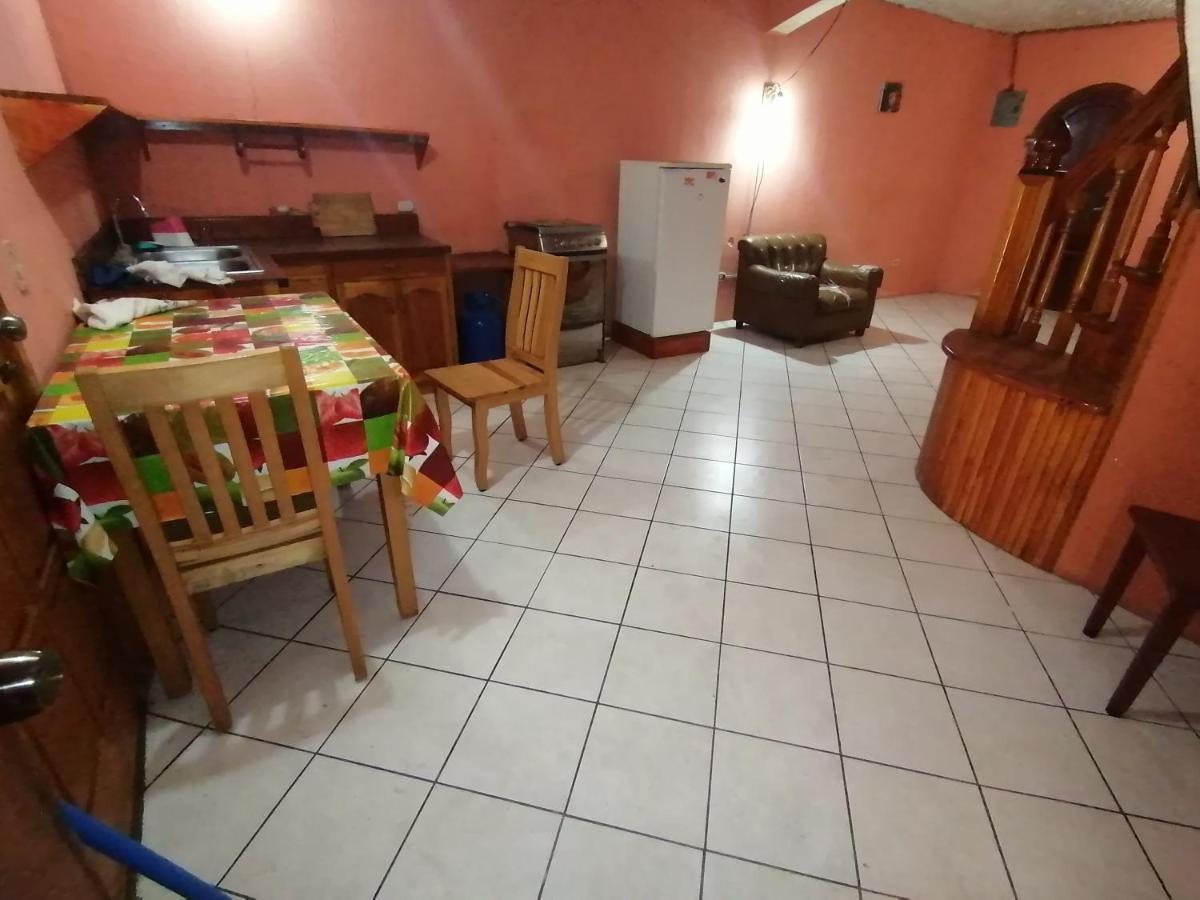 Hosteria Del Centro Santiago Atitlán Екстериор снимка