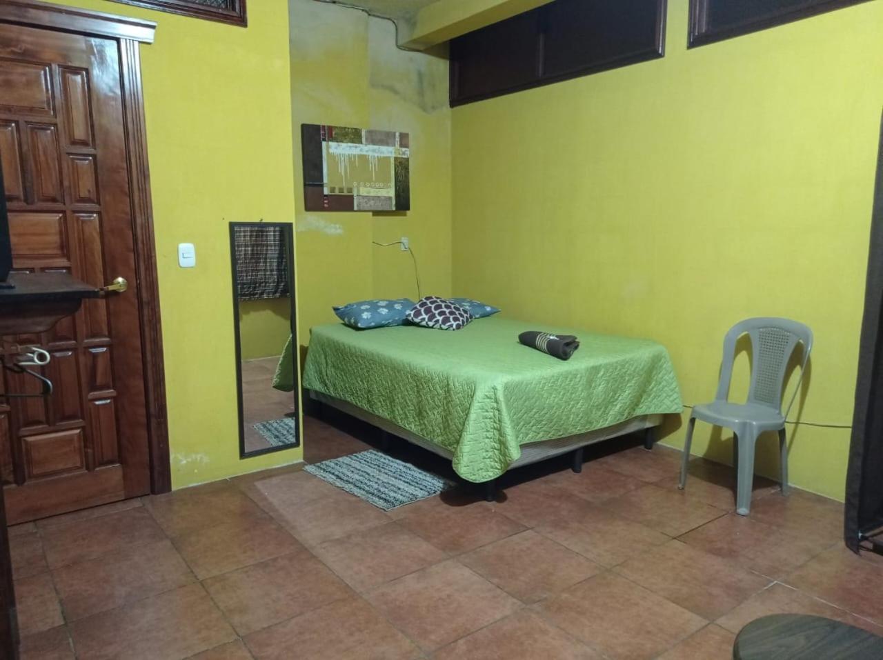 Hosteria Del Centro Santiago Atitlán Екстериор снимка